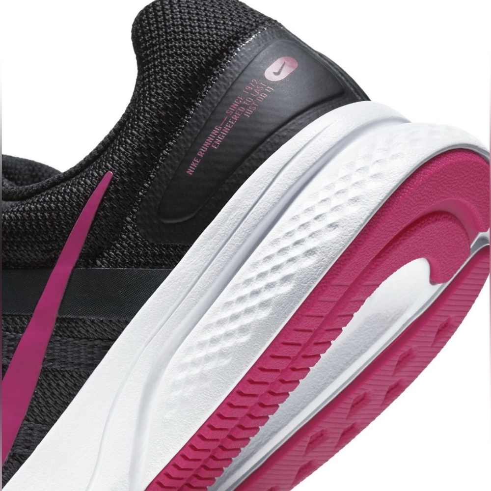 Nike Wmns Run Swift 2 Wide 'Dark Smoke Grey Fireberry' Sneakers Size 9 NWOT $85 - Picture 4 of 10
